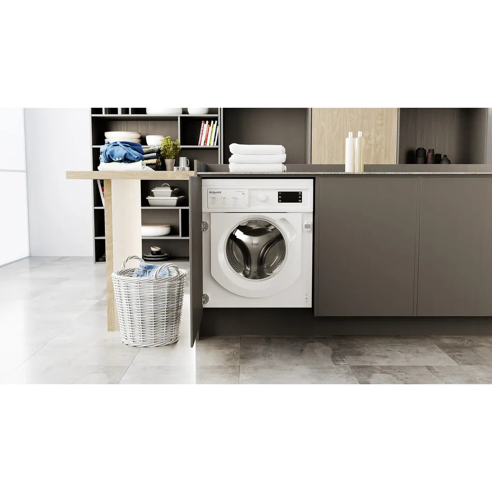 Hotpoint BIWMHG91485UK Integrated 9Kg 1400 Spin Washing Machine White