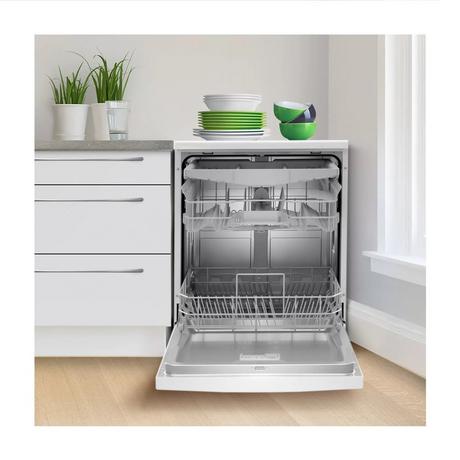 Bosch Series 2 SMS2HVW67G Freestanding  Dishwasher 14 Place Settings White