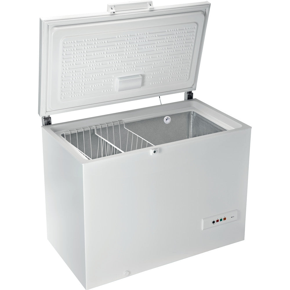 Hotpoint CS2A300HFA1 Freestanding Chest Freezer White