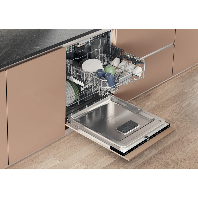 Hotpoint H8IHT59LS Integrated Dishwasher Full Size With 14 Place Setting Black