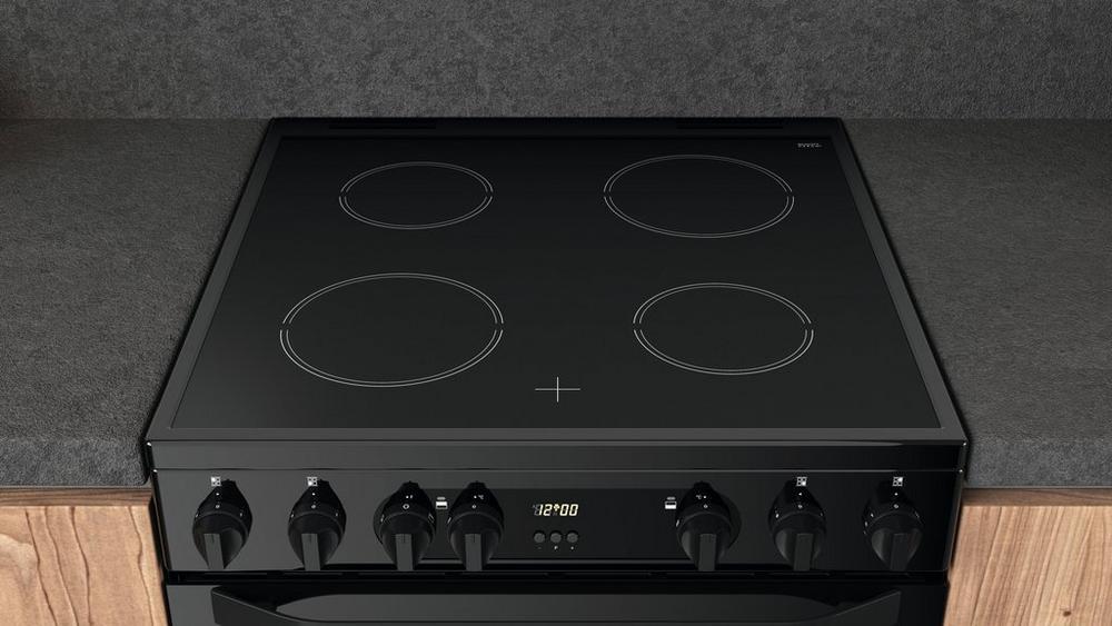 Hotpoint HDEU67V9C2B UK 60cm Freestanding Double Oven Electric Cooker with Ceramic Hob Black