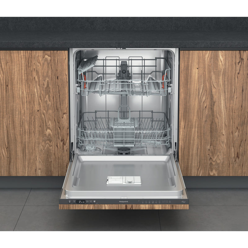 Hotpoint H2IHD526BUK Integrated Dishwasher Full Size Black