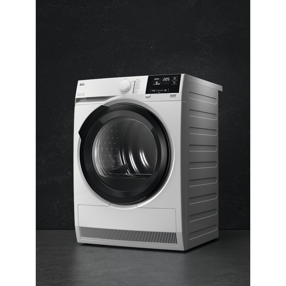 AEG TR719A4B Series 7000 SensiDry Freestanding 9kg Heat Pump Tumble Dryer White