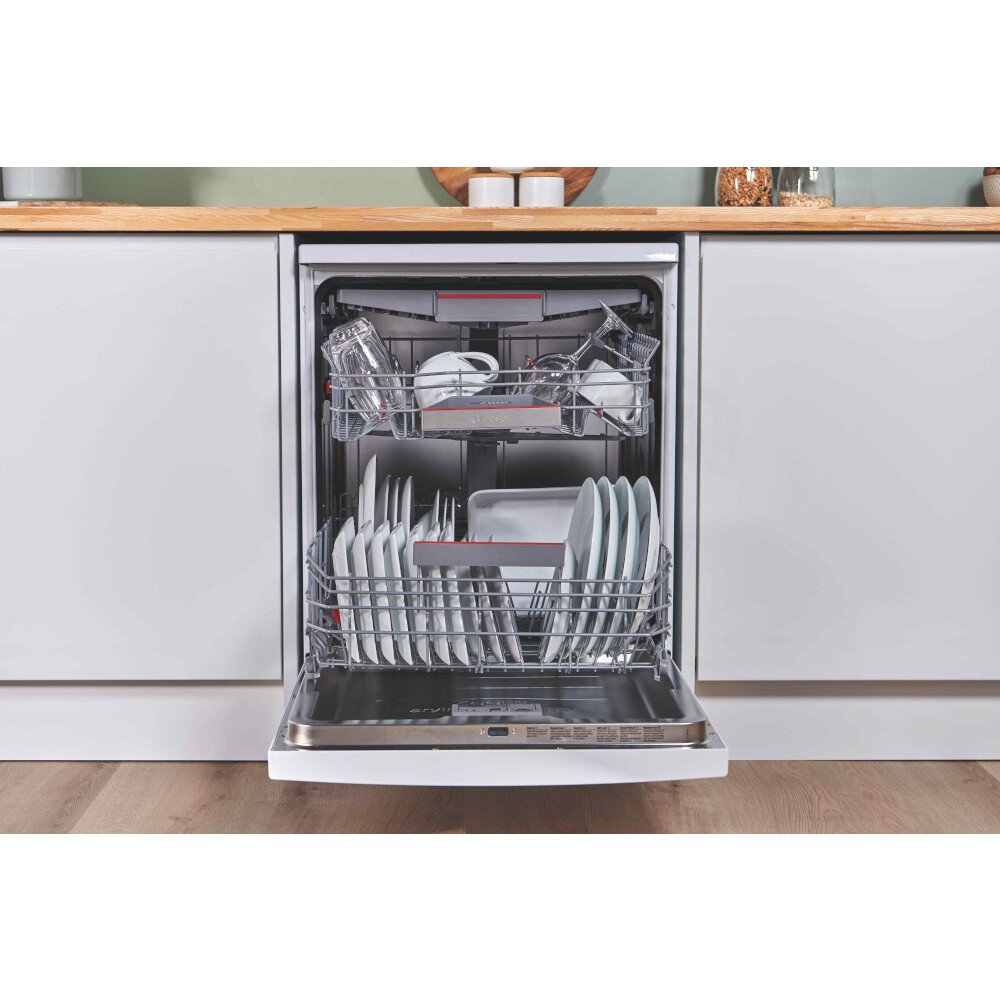 Bosch SMS6TCW01G Series 6 Freestanding 60cm Full Size Dishwasher with 14 Place Settings White