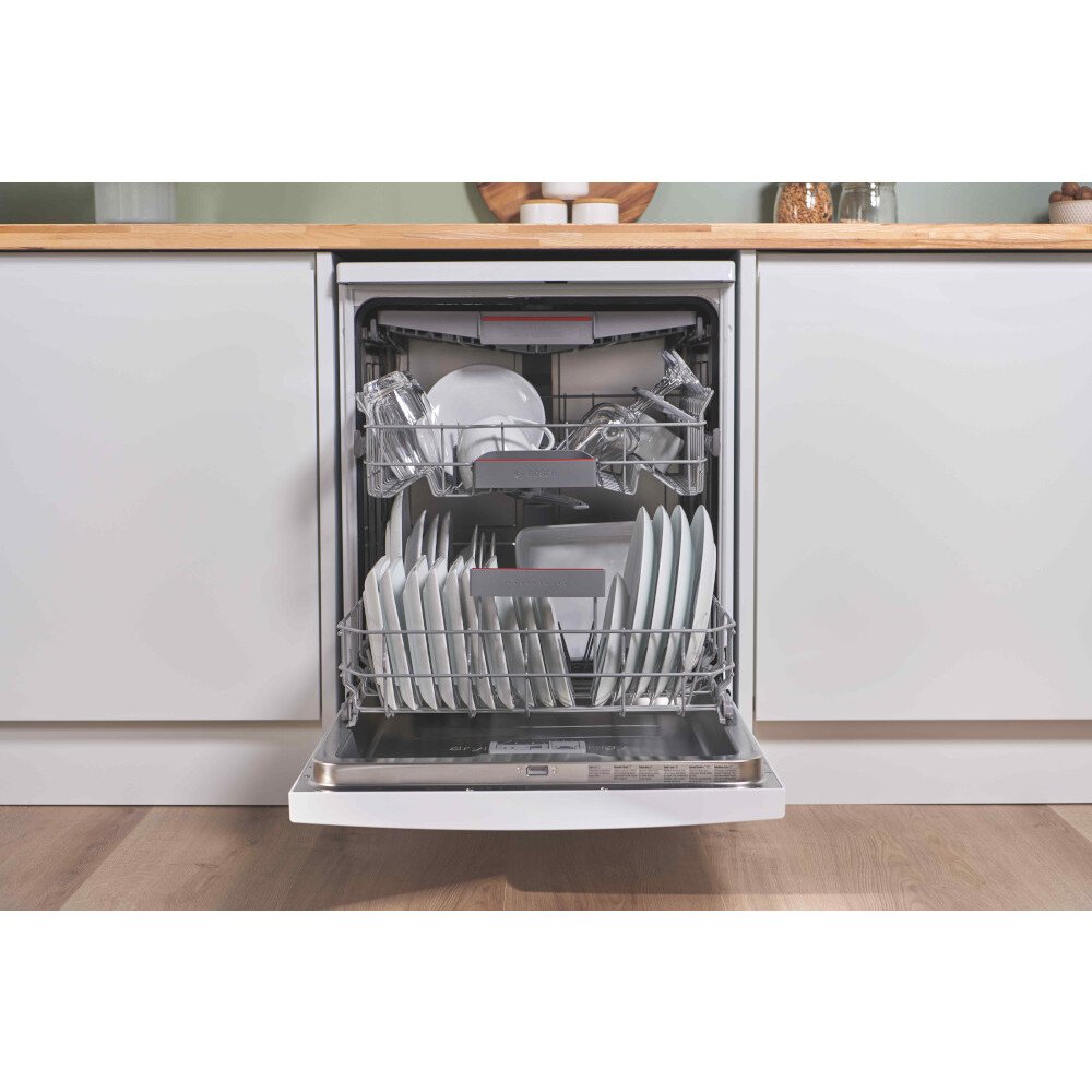 Bosch SMS6ZCW10G Series 6 Freestanding 60cm Full Size Dishwasher with 14 Place Settings White