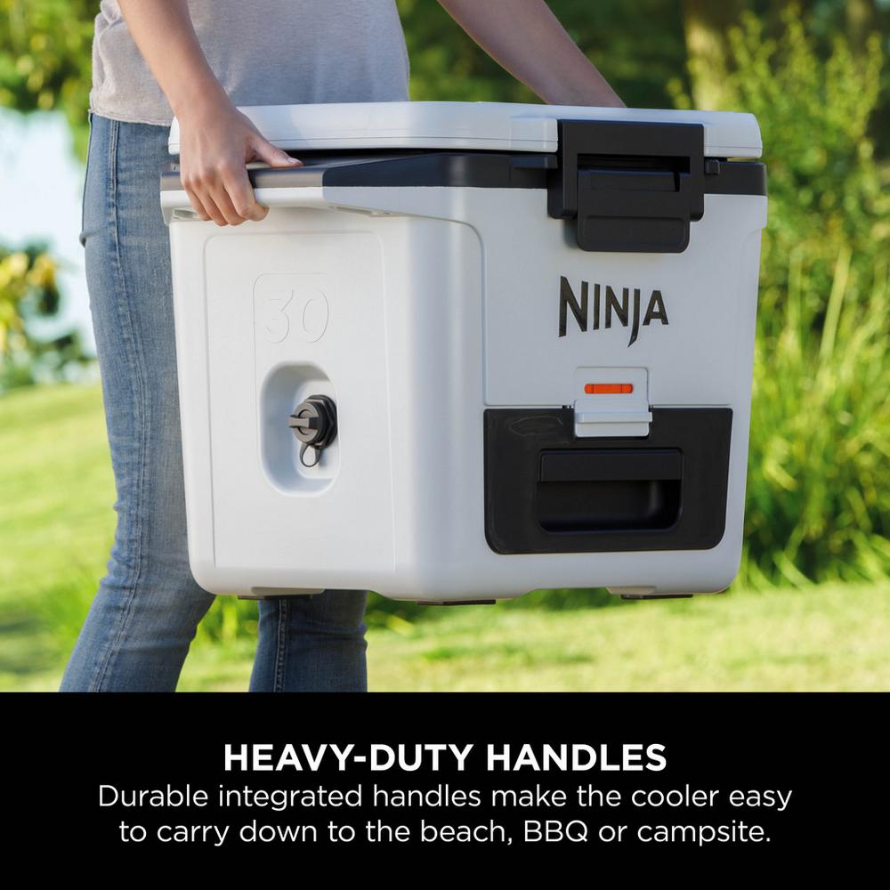 Ninja FB131UKWH FrostVault 30QT 28L Hard Cooler with Dry Zone Cloud White