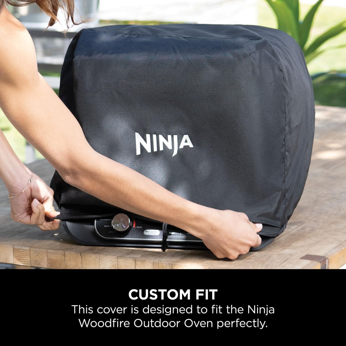 Ninja XSKOCVREUK Woodfire Electric Outdoor Oven Cover