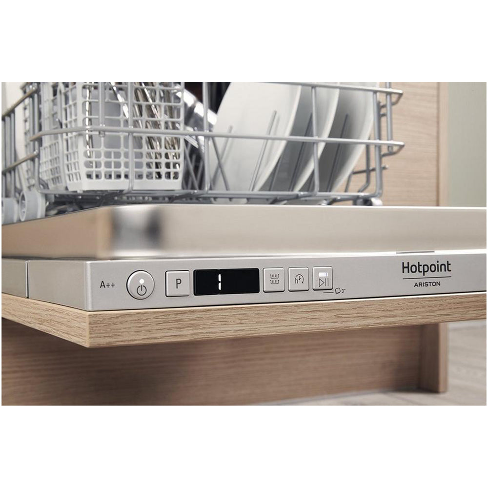 Hotpoint HSICIH4798BI Integrated Slimline Dishwasher - 10 Place Settings