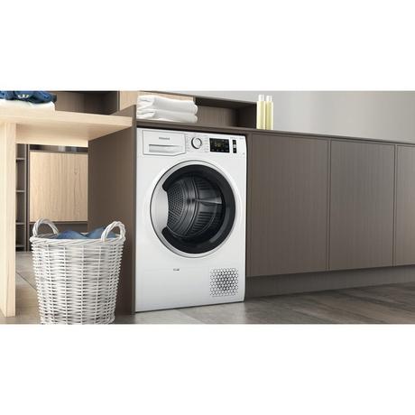 Hotpoint NTSM1192SKUK 9kg Heat Pump Tumble Dryer White