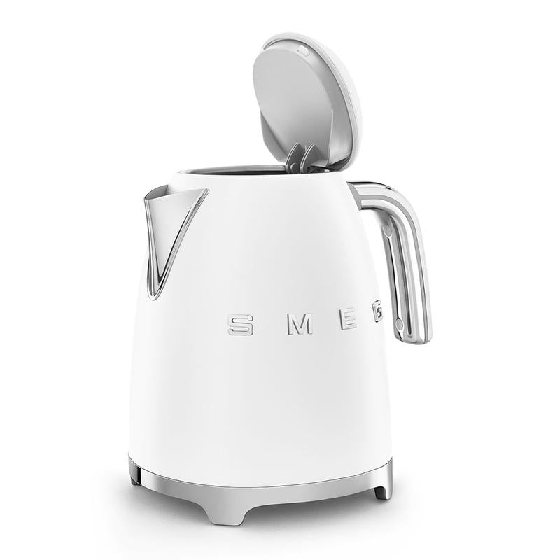 SMEG KLF03WHMUK 50s Retro Style Kettle Matte White