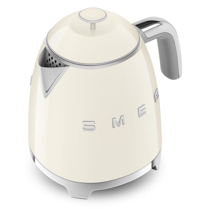 SMEG KLF05CRUK 50s Retro Style Mini Kettle Cream