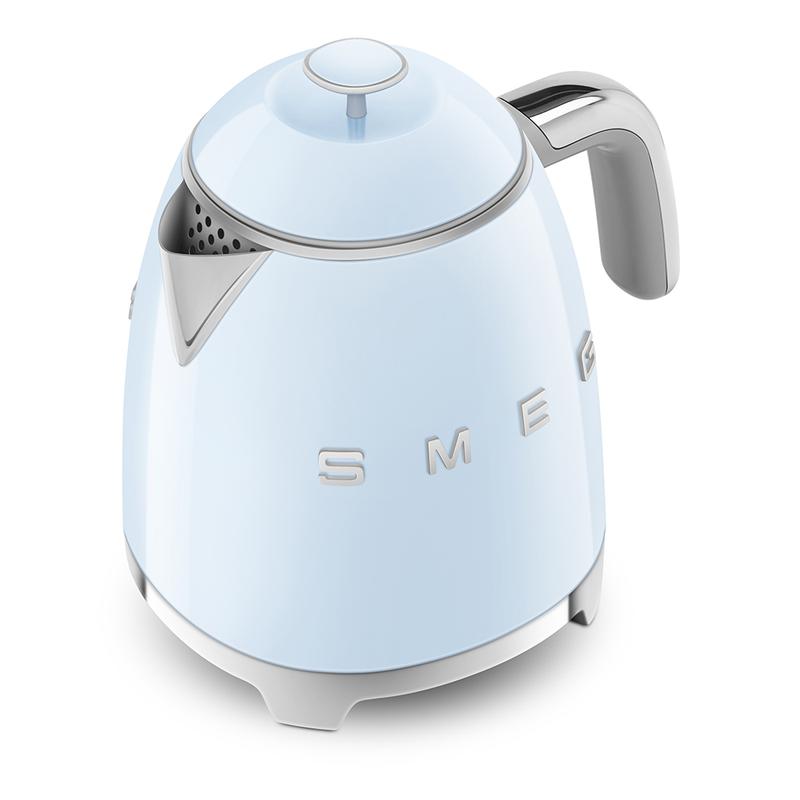 SMEG KLF05PBUK 50s Retro Style Mini Kettle Pastel Blue