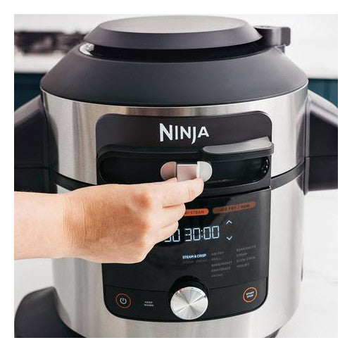 Ninja Foodi MAX 15 in 1 SmartLid Multi Cooker with Smart Cook System OL750UK Open Box Clearance