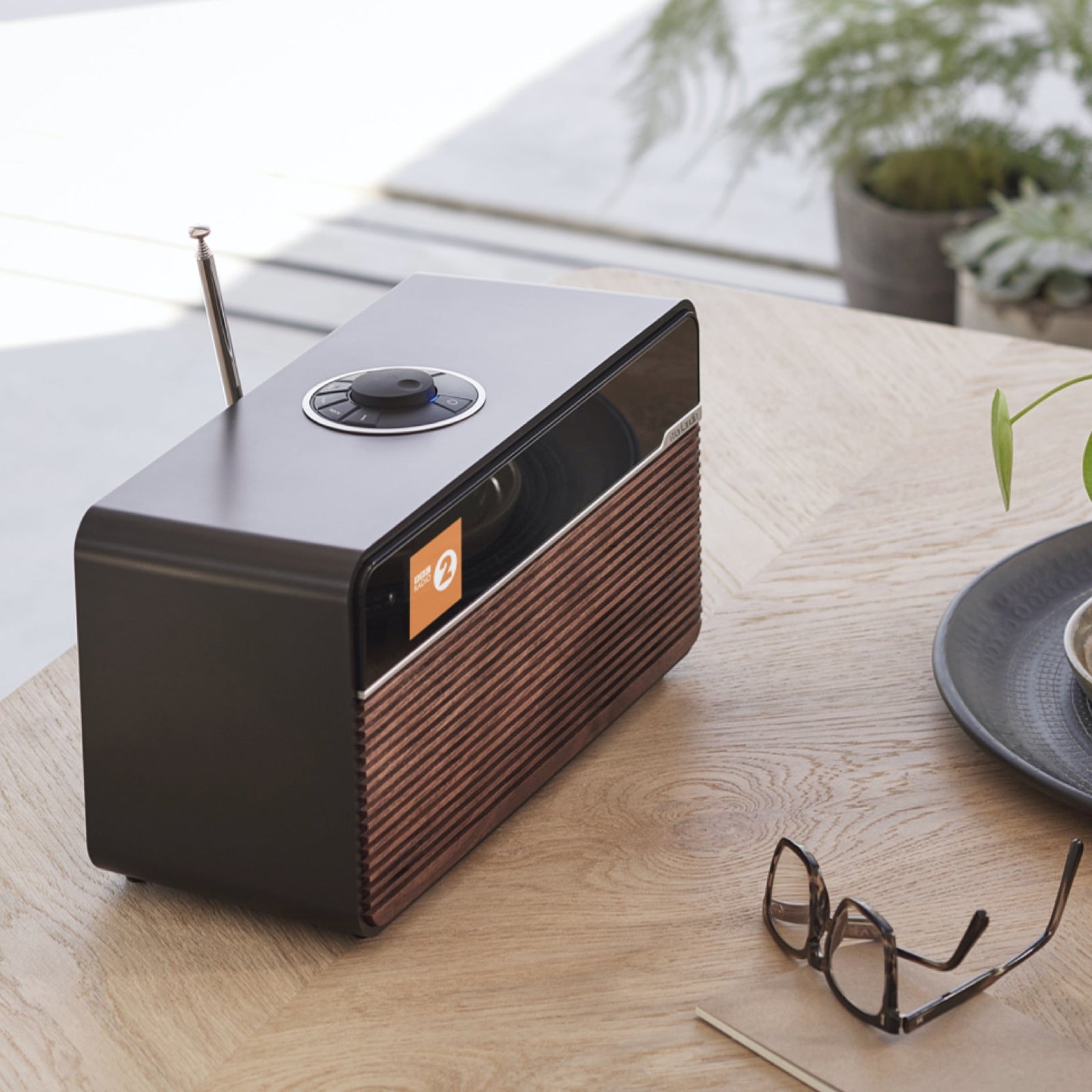 Ruark R2 MK4 Wireless Music System - Espresso