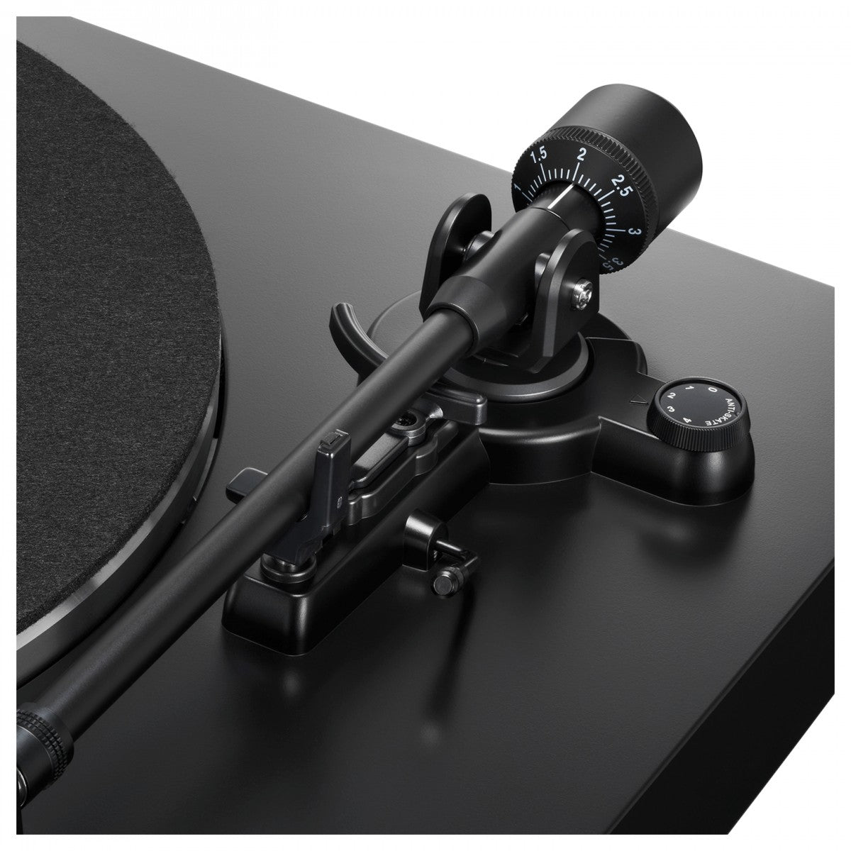 Audio Technica ATLP3XBT Belt-Drive BLUETOOTH Turntable in Black